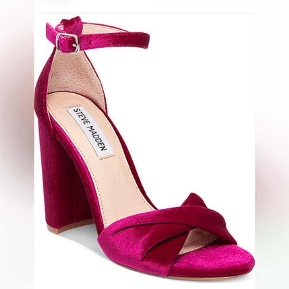 Steve Madden brand new sandals